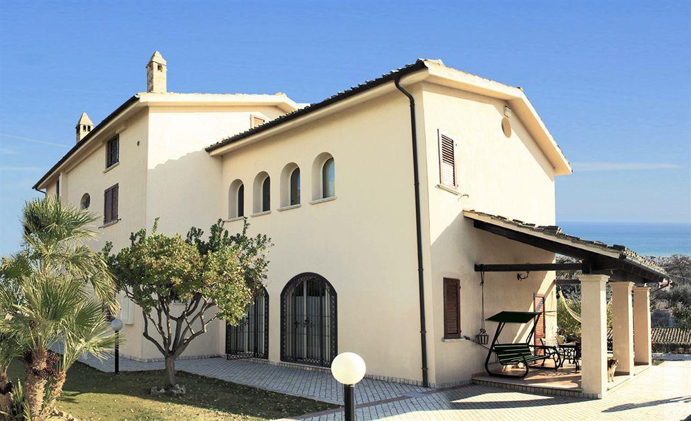 B&B Villa Floriana Tortoreto Dış mekan fotoğraf
